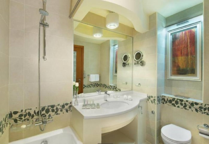 City Seasons Towers Hotel Dubai gallery image 3